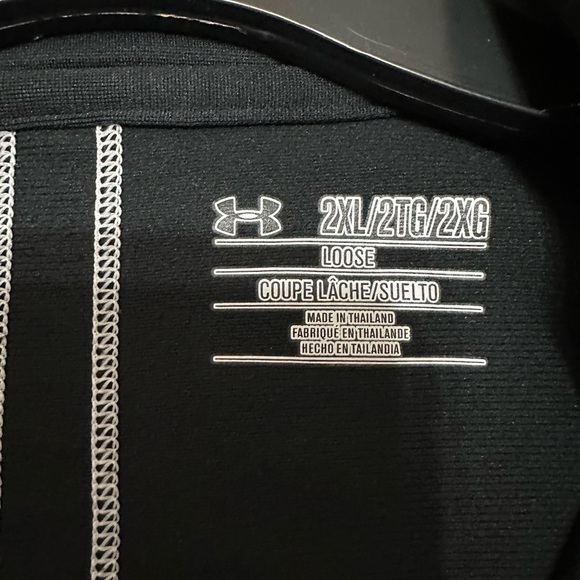 Under Armour Men's Black Performance Jacket with White Accents - Picture 4 of 7